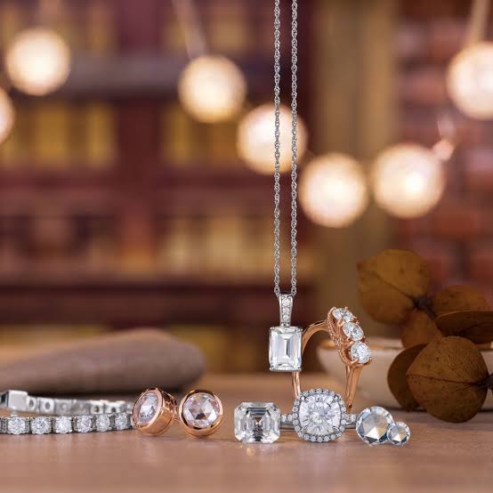Elegant Crystal Pendant & Ring Gift Set