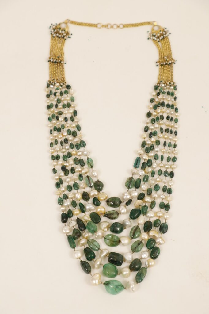 Pearl Layered Neck Piece